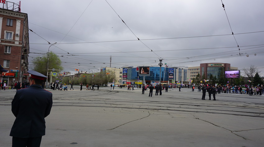 Комсомольская площадь в орске
