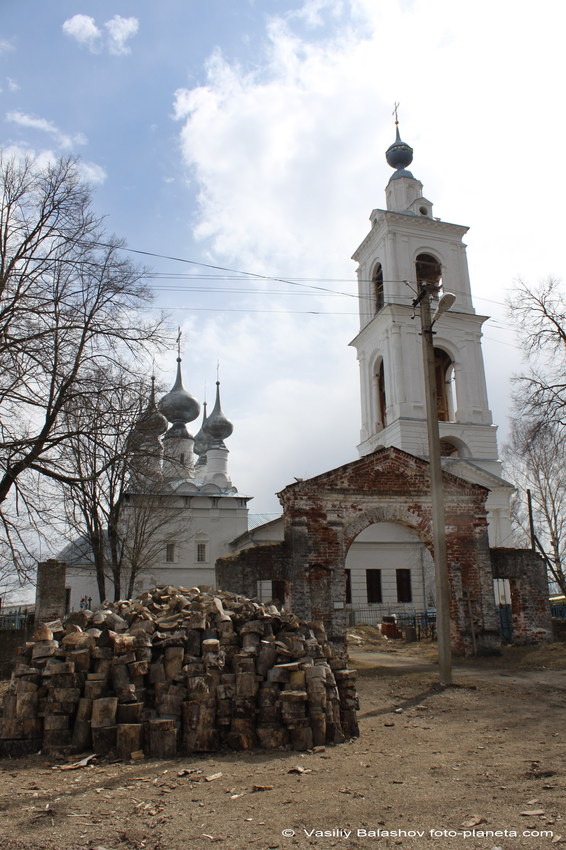 Бабаево. Церковь Михаила Архангела.