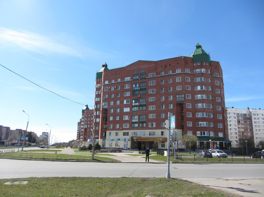 проспект Героев, Сосновый Бор