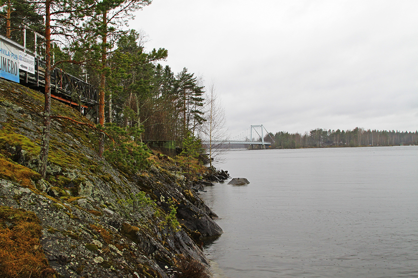 Берег озера Ванаявеси