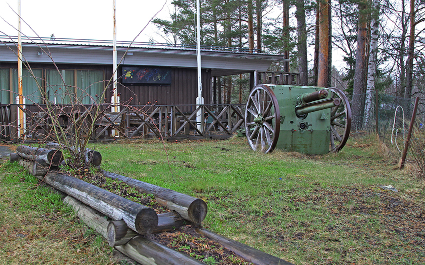 Территория ресторана "Равинтола"