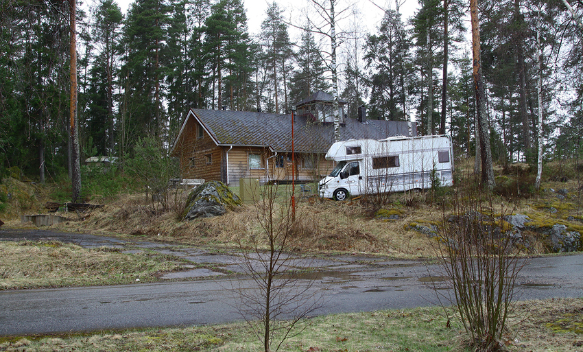 Территория ресторана "Равинтола"