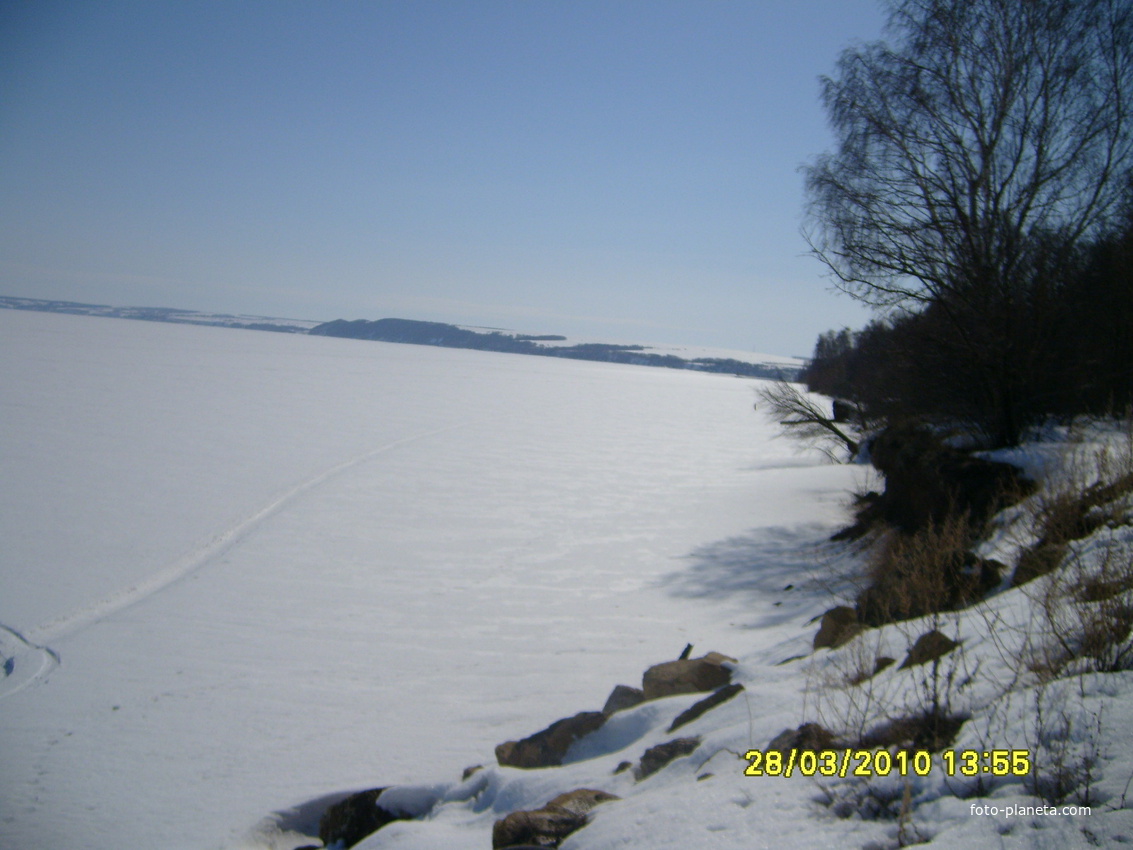 Волга зимой с берега Лабышки