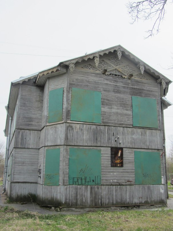 улица Дегтярева, Ломоносов