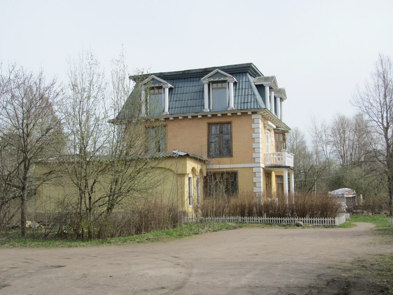 Дом с бассейном, улица Дегтярева