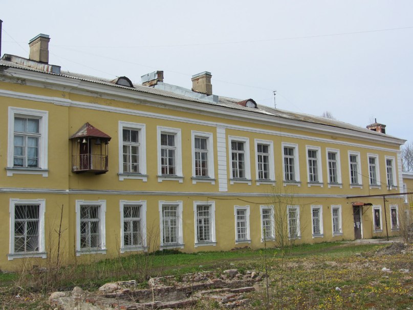 Территория церкови свт. Спиридония Тримифунтского