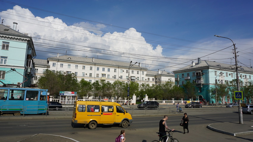 Время в орске. Проспект Ленина 42 Орск. Г. Орск (Оренбургская область), проспект Ленина, д. 116. Орск проспект Ленина. Орск 2000 год.