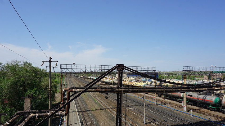 Панорамма с высоты пешеходного моста.