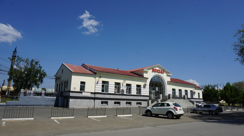 Здание вокзала.Никель.