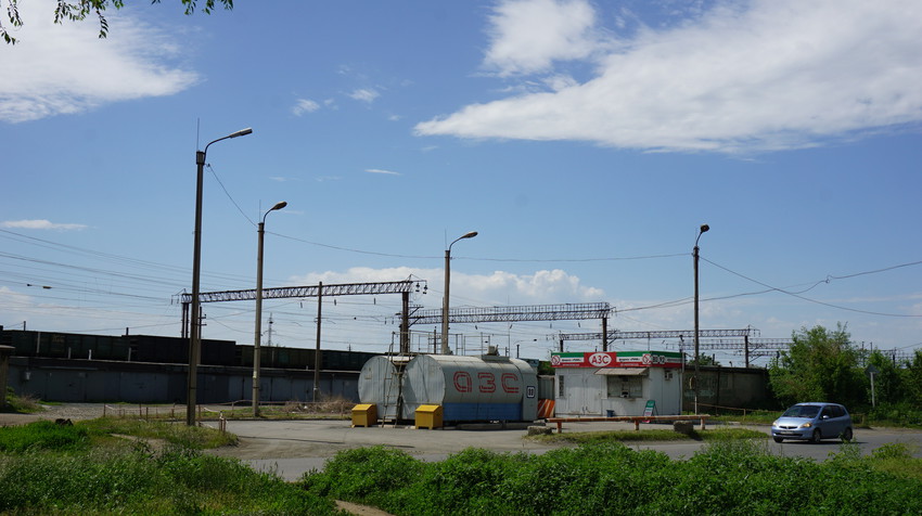 Заправка на Вяземского.