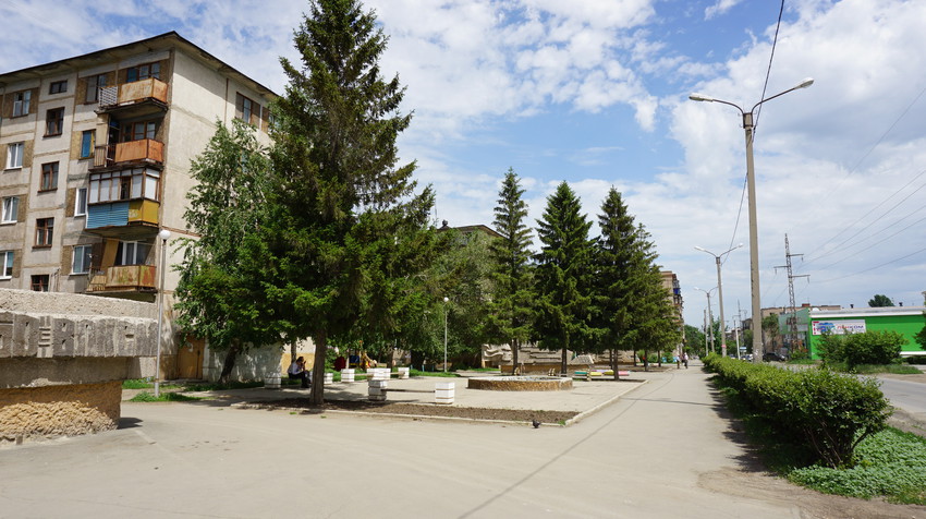 Улица Ленинского Комсомола.