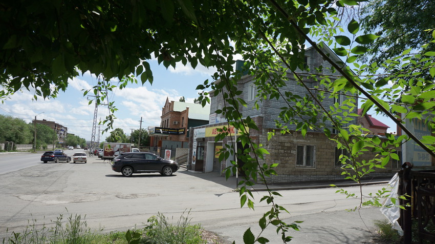 На Новосибирской.