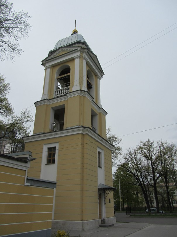 Храмовый комплекс: церковь  и колокольня Благовещенья Пресвятой Богородицы в Старой деревне