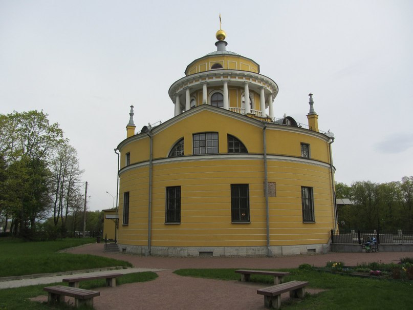 Храмовый комплекс: церковь  и колокольня Благовещенья Пресвятой Богородицы в Старой деревне