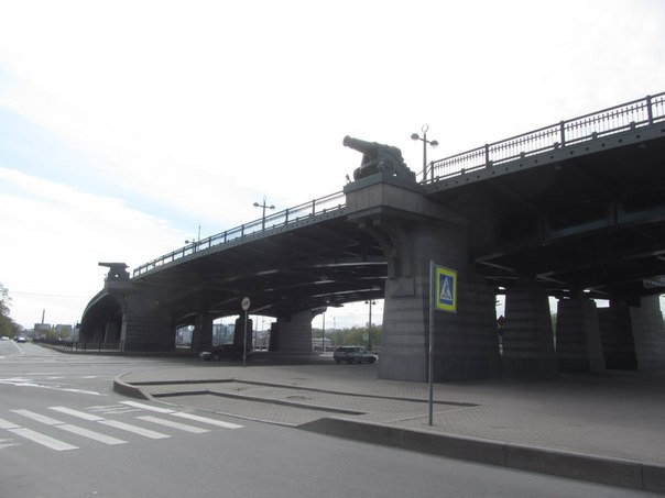Виадук у Ушаковского моста