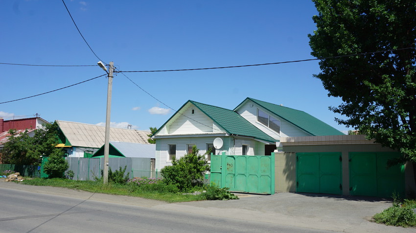 На Елшанской.