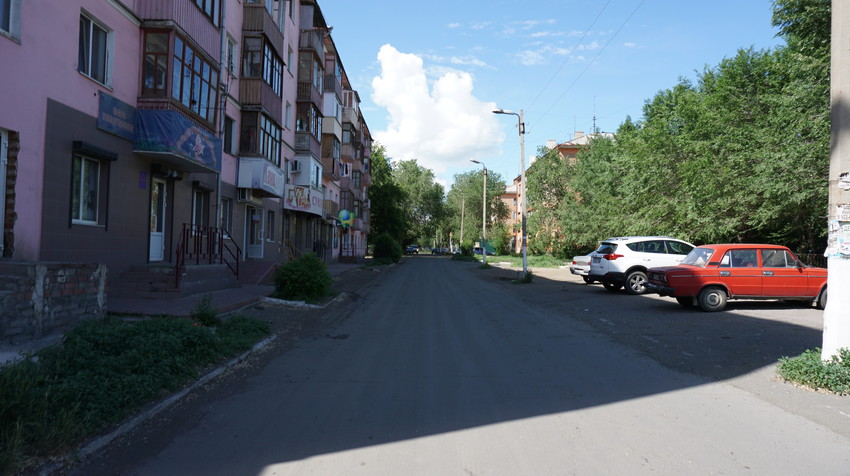 На улице Советской.