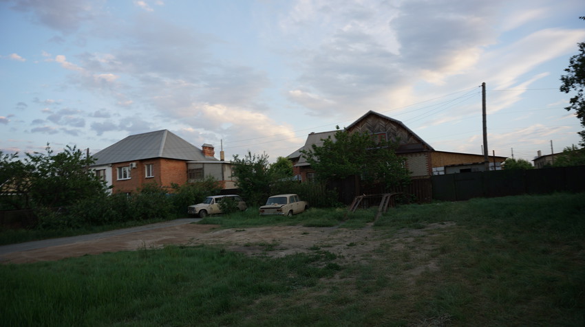 На Ялтинской улице.