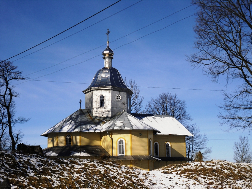 Church of Saints Florus and Laurus (wood.). Kulchytsi