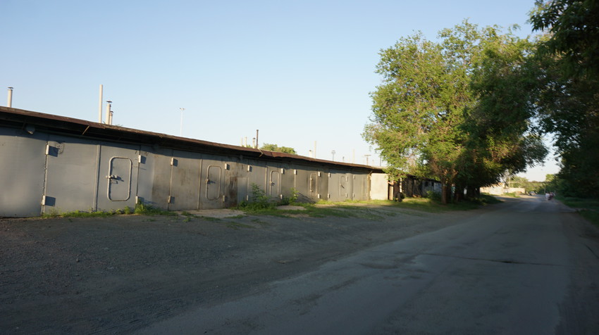 Гаражи на Вокзальной улице.
