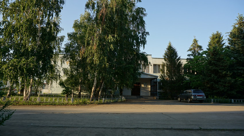 На Вокзальной улице.