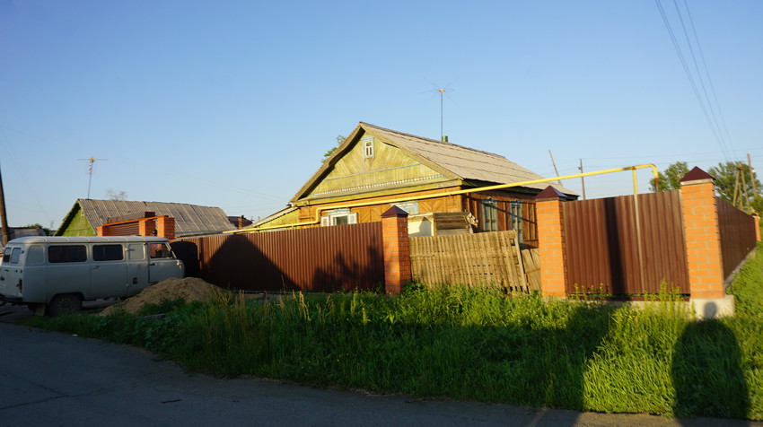 На Деповской улице.