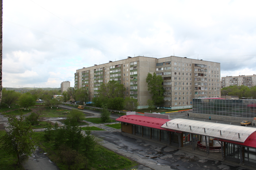 На улице Пацаева.