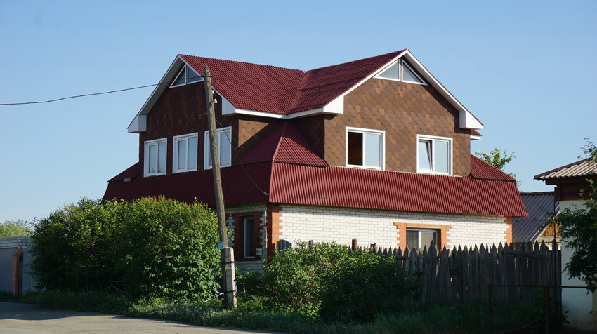 На улице Малишевского.