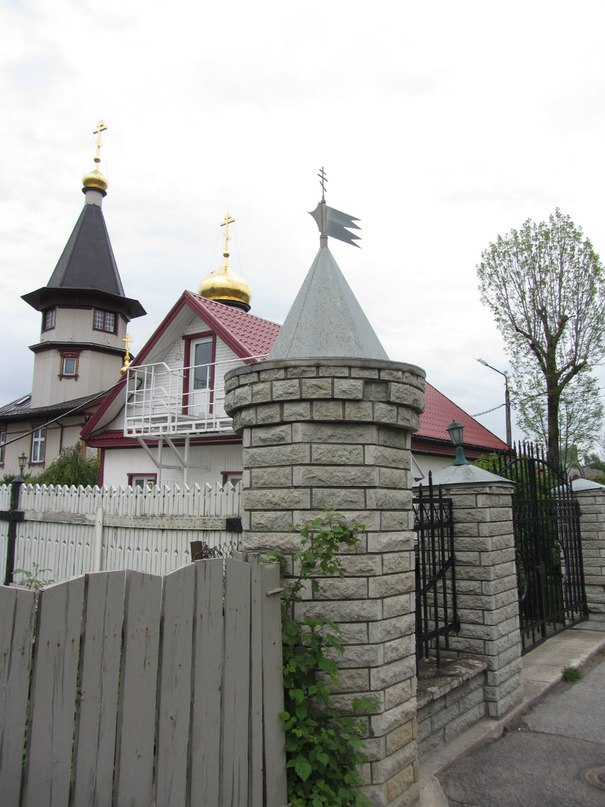 Нарва. Церковь Нарвской иконы Божией Матери и Иоанна Кронштадского