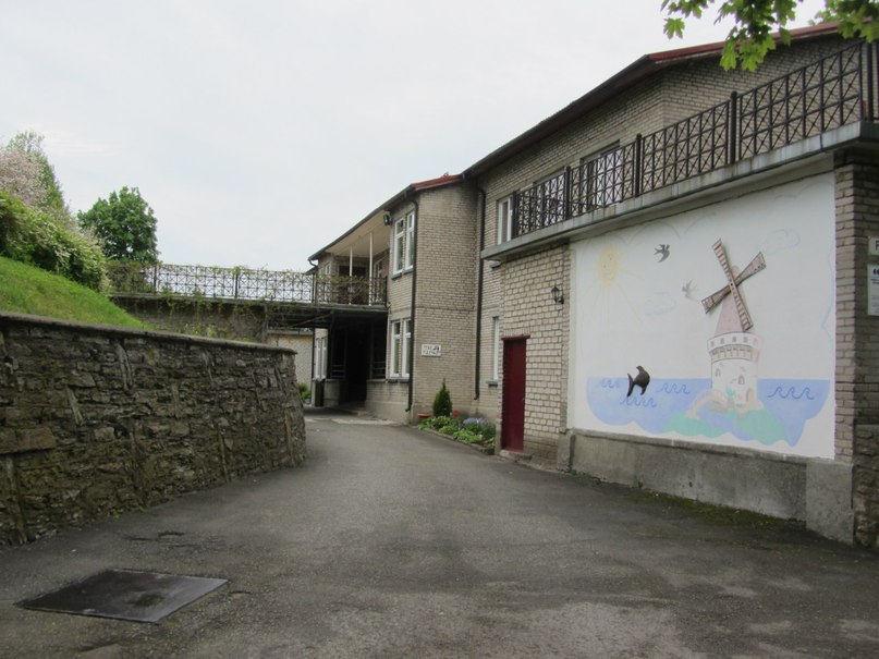 ул. Vestervalli, Нарва,  детский садик