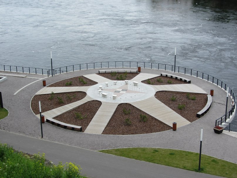 Нарва, обновлённая набережная