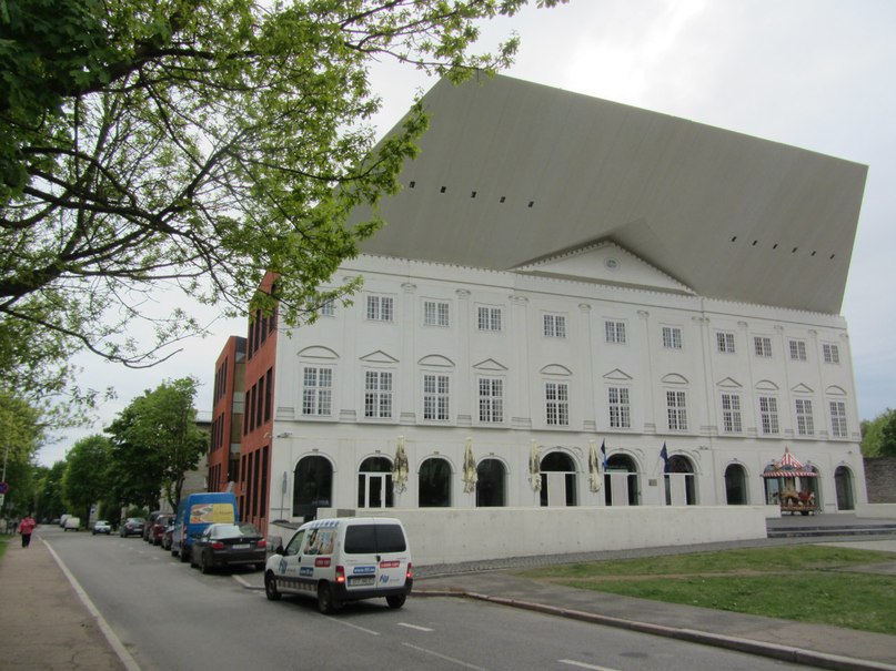 Нарвский колледж Тартуского университета