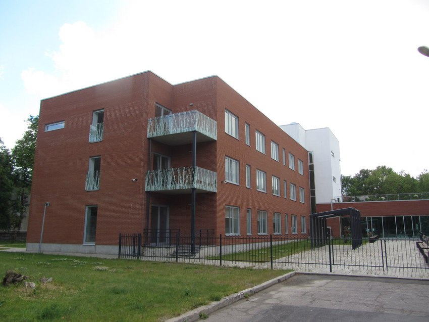 Современные корпуса больницы