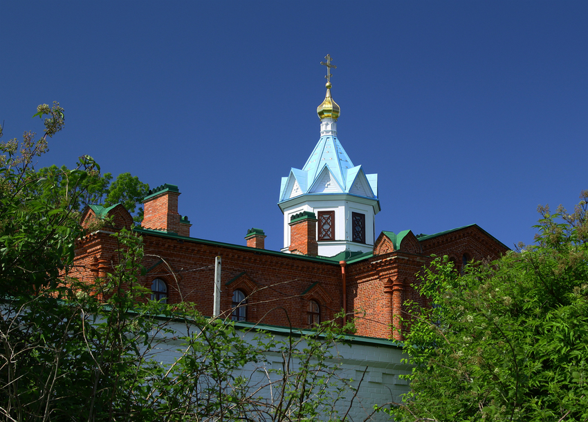 Свято-Успенский девичий монастырь