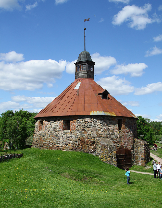 Башня крепости