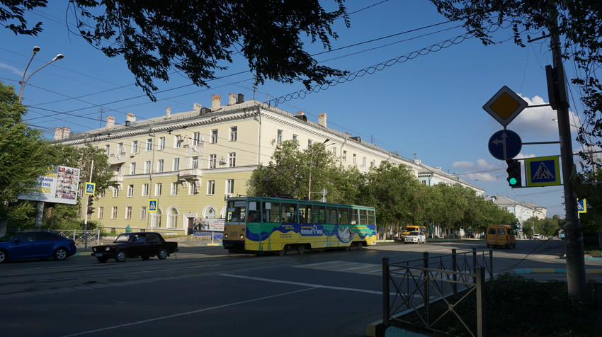 На проспекте Ленина.