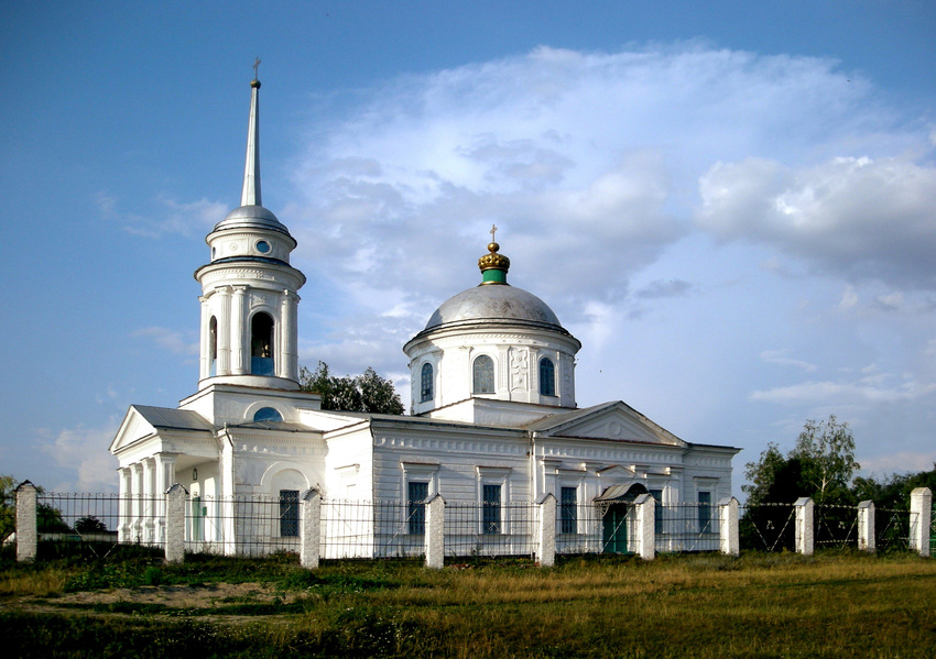 Церковь Святой Троицы в слободе Белая