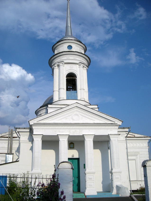 Церковь Святой Троицы в слободе Белая