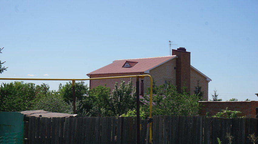 На Каменной улице.