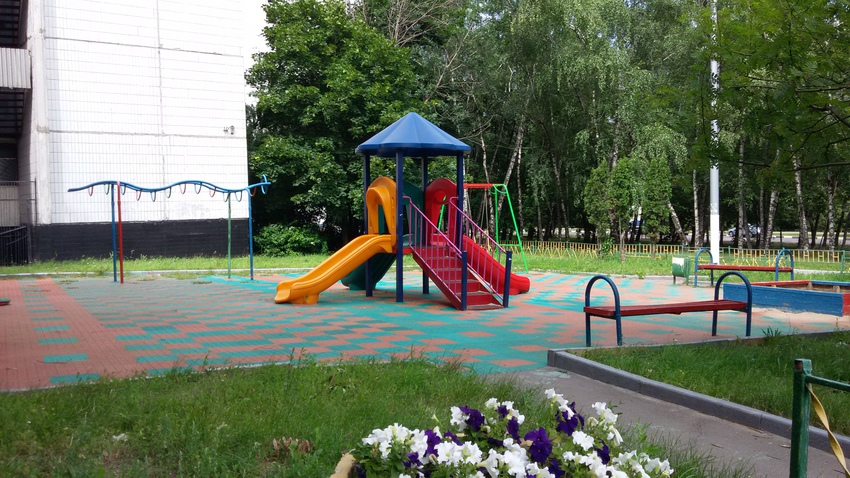 Детская площадка в Загорье
