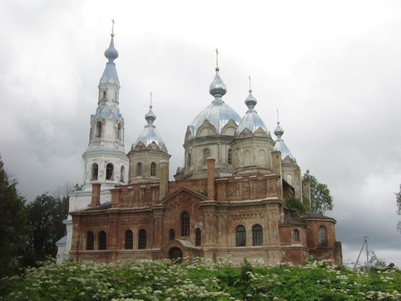 Старополье. Церковь Рождества Христова