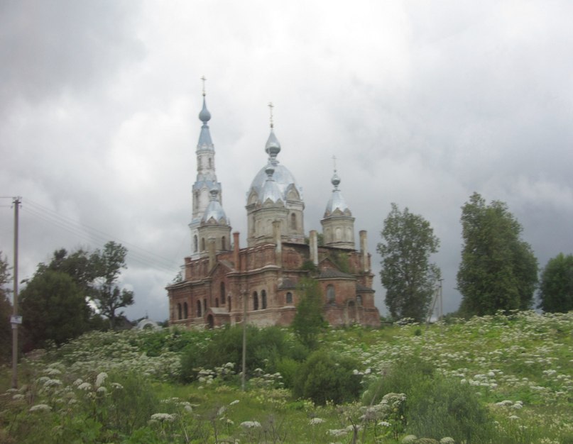 Старополье. Церковь Рождества Христова