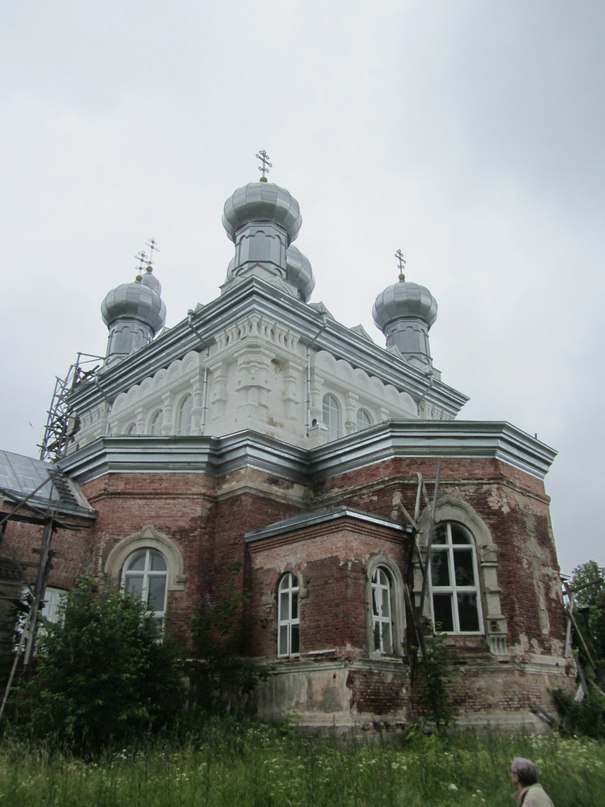 Ивановское. Церковь Иоанна Богослова