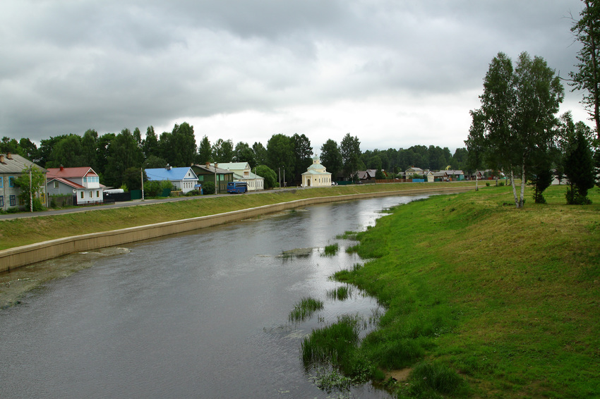 лодейное поле на карте. речка тихвинка в тихвине. скандальный тихвин. талицкий городской округ. города россии тихвин.