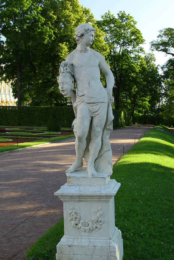 Статуя Персея