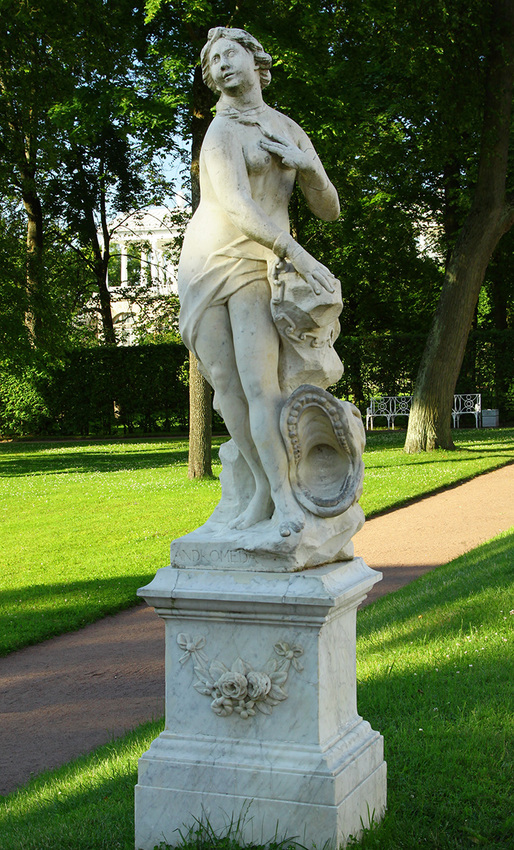 Статуя Андромеды