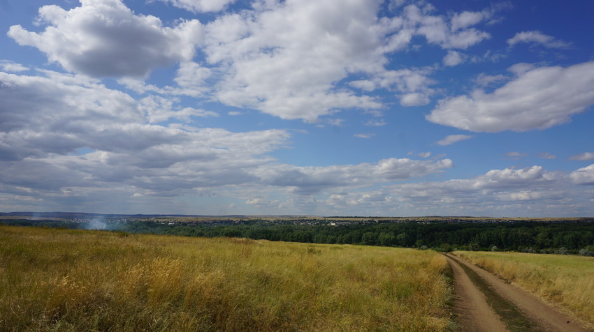 Дорога к реке Урал.