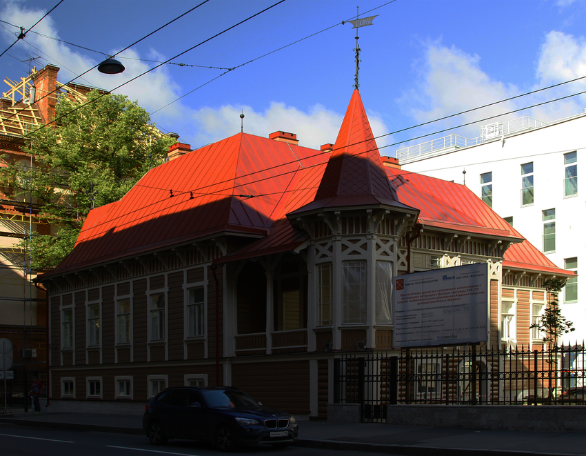 Улица Большая Пушкарская, 14