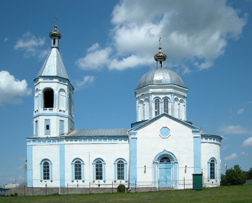 Церковь Казанской иконы Божией Матери в селе Иващенково