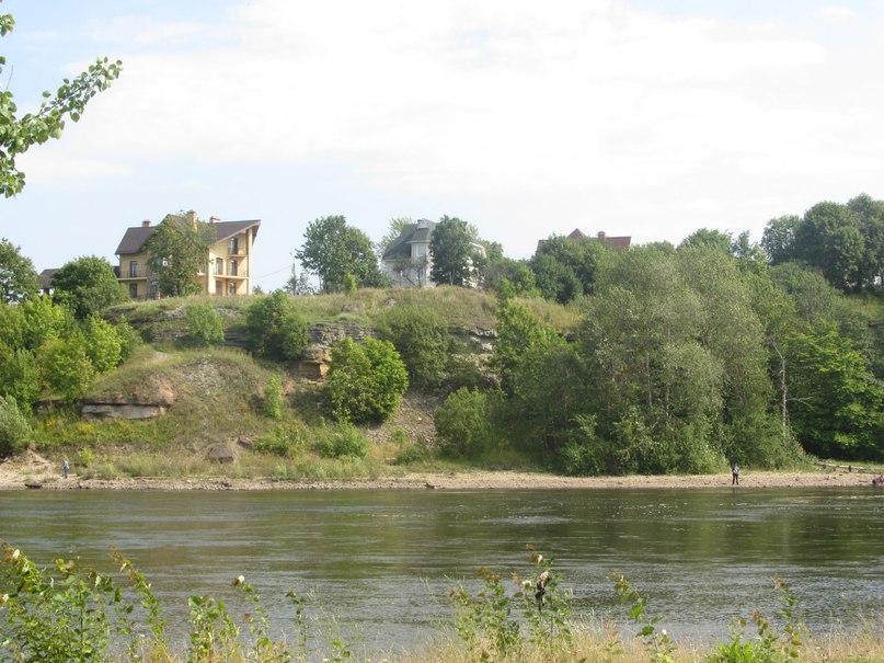 вид с эстонской стороны на Ивангород